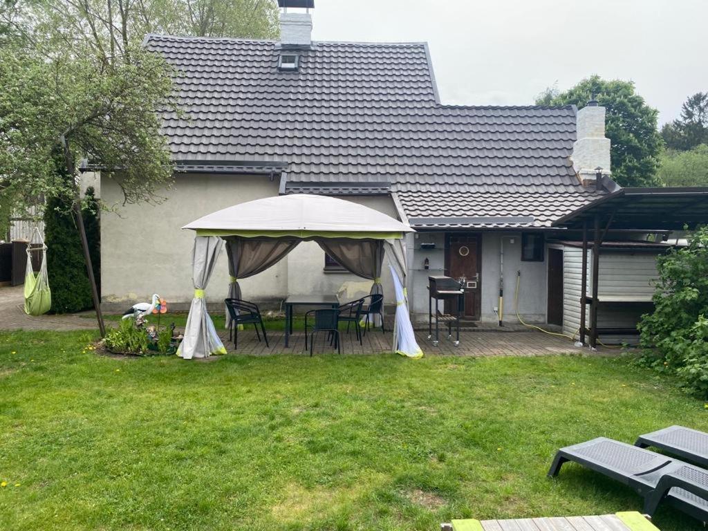 Svetes House - Garden & Bbq & Parking Villa Liepāja Exteriör bild